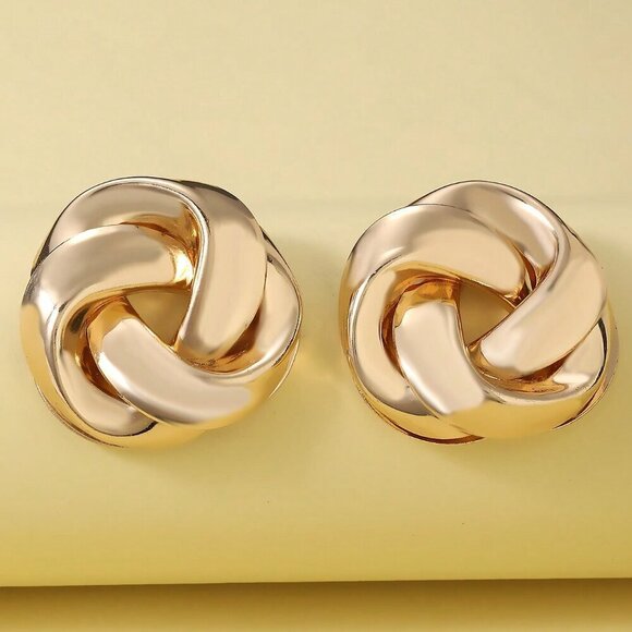 Yellow Gold Old Money Women's Exaggerated Twisted Metallic Stud Earrings - Picture 2 of 6
